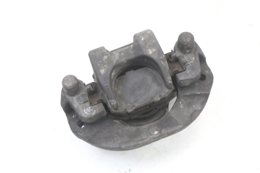 photo de ZACISK HAMULCA TYLNEGO HONDA FES S-WING SWING 125 (2007 - 2015) - Inny kąt widzenia