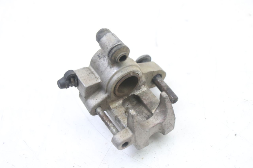 photo de ZACISK HAMULCA TYLNEGO KAWASAKI KX F KXF 450 (2009 - 2011) - Zbliżenie techniczne