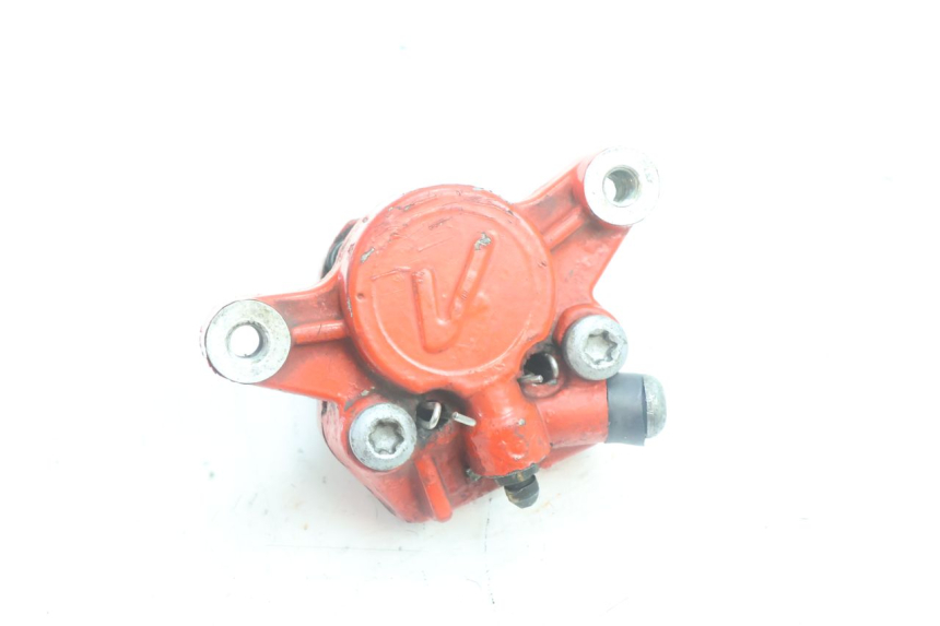 photo de ZACISK HAMULCA TYLNEGO PEUGEOT LUDIX BLASTER 50 (2006 - 2014) - Zbliżenie techniczne