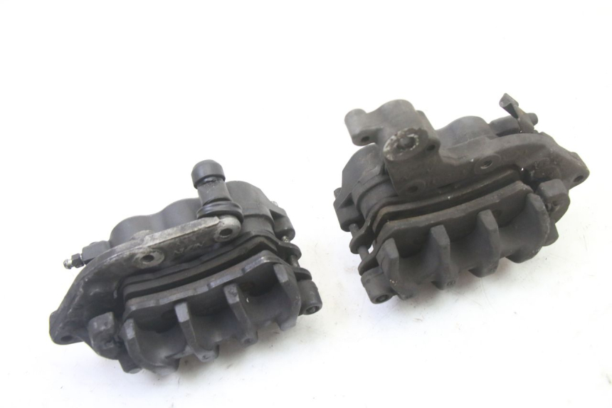 photo de ZACISK HAMULCA TYLNEGO HONDA NTV DEAUVILLE ABS 700 (2007 - 2016) - Punkty mocowania