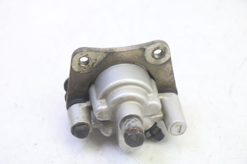 photo de ZACISK HAMULCA TYLNEGO LIGIER PULSE 3 1 (2014 - 2020) - Zbliżenie techniczne