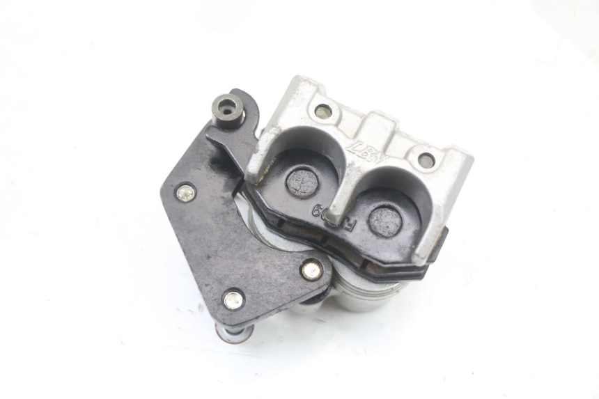 photo de ZACISK HAMULCA TYLNEGO REGAL RAPTOR RAXTER 2 125 (2007 - 2015) - Inny kąt widzenia