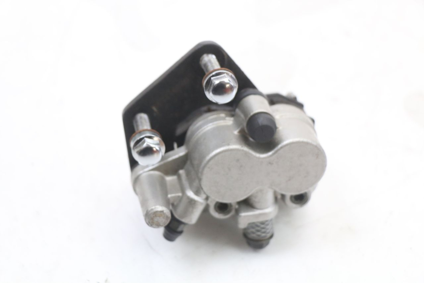 photo de ZACISK HAMULCA TYLNEGO REGAL RAPTOR RAXTER 2 125 (2007 - 2015) - Zbliżenie techniczne