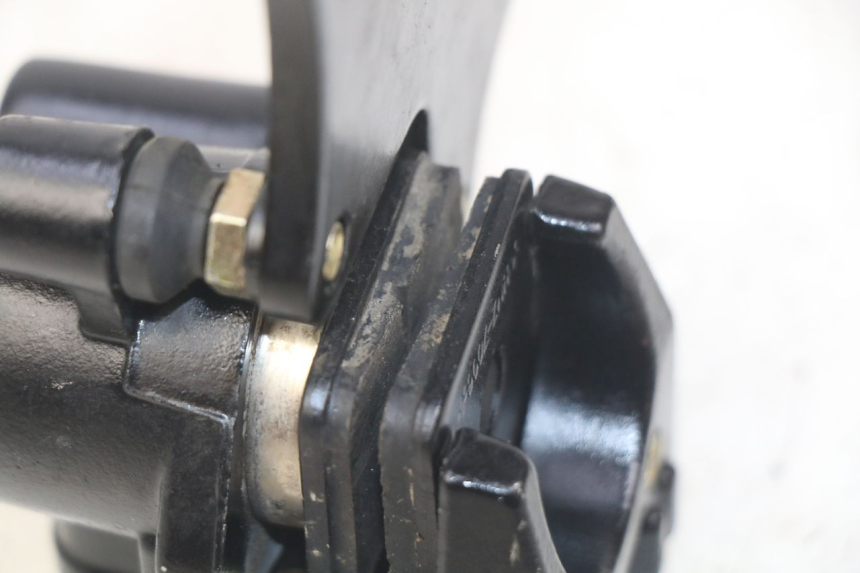 photo de ZACISK HAMULCA TYLNEGO APOLLO RFZ 125 - Zoom stanu zużycia