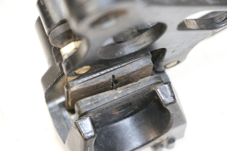 photo de ZACISK HAMULCA TYLNEGO APOLLO RFZ 125 - Inny kąt widzenia