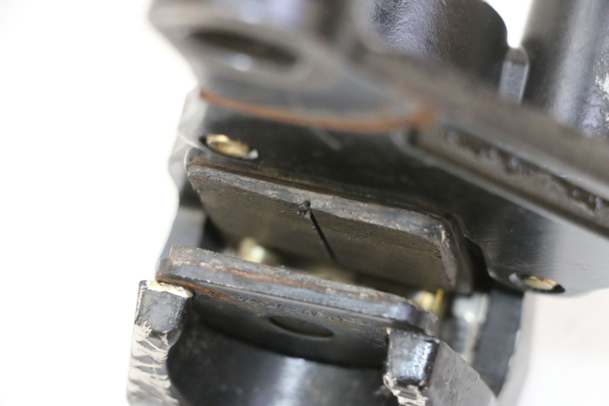 photo de ZACISK HAMULCA TYLNEGO APOLLO RFZ 125 - Zoom stanu zużycia