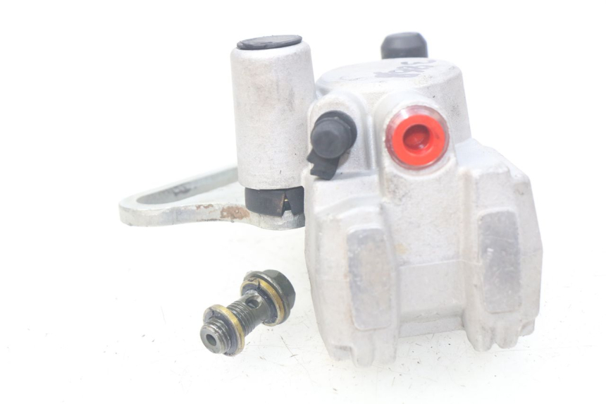 photo de ZACISK HAMULCA TYLNEGO APOLLO RXF 125 - Zbliżenie techniczne