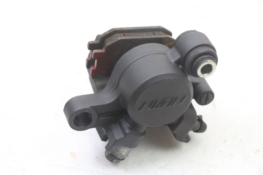 photo de ZACISK HAMULCA TYLNEGO SUZUKI GSX F GSXF 650 (2007 - 2015) - Zbliżenie techniczne