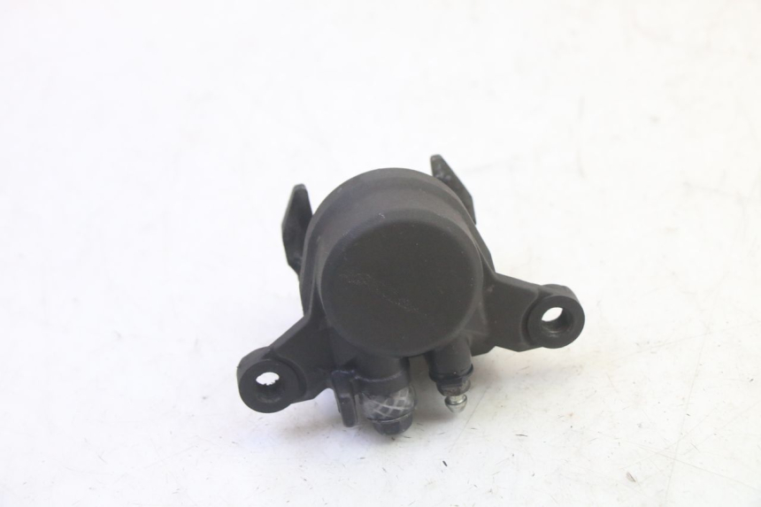 photo de ZACISK HAMULCA TYLNEGO YAMAHA TDM ABS 900 (2002 - 2014) - Inny kąt widzenia