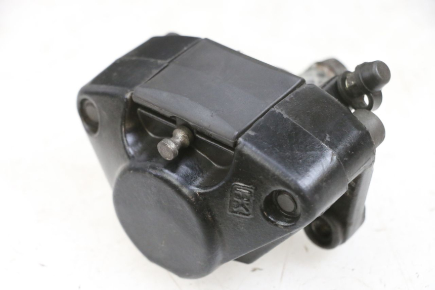 photo de ZACISK HAMULCA TYLNEGO PEUGEOT TWEET PRO EFI 4T 50 (2021 - 2022) - Zbliżenie techniczne