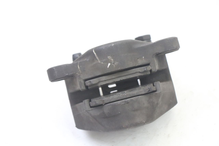 photo de ZACISK HAMULCA TYLNEGO SUZUKI UH BURGMAN 125 (2002 - 2006) - Zbliżenie techniczne