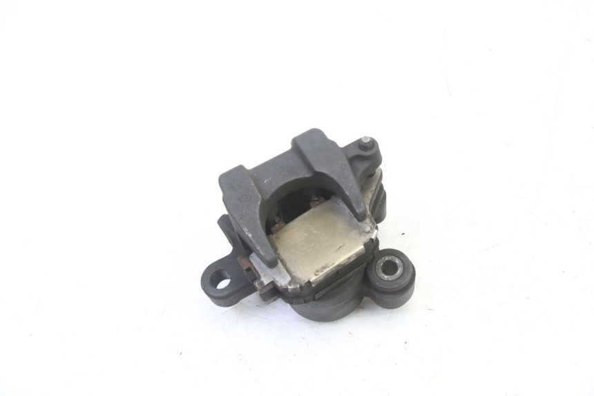 photo de ZACISK HAMULCA TYLNEGO YAMAHA XJ6 ABS 600 (2008 - 2016) - Inny kąt widzenia