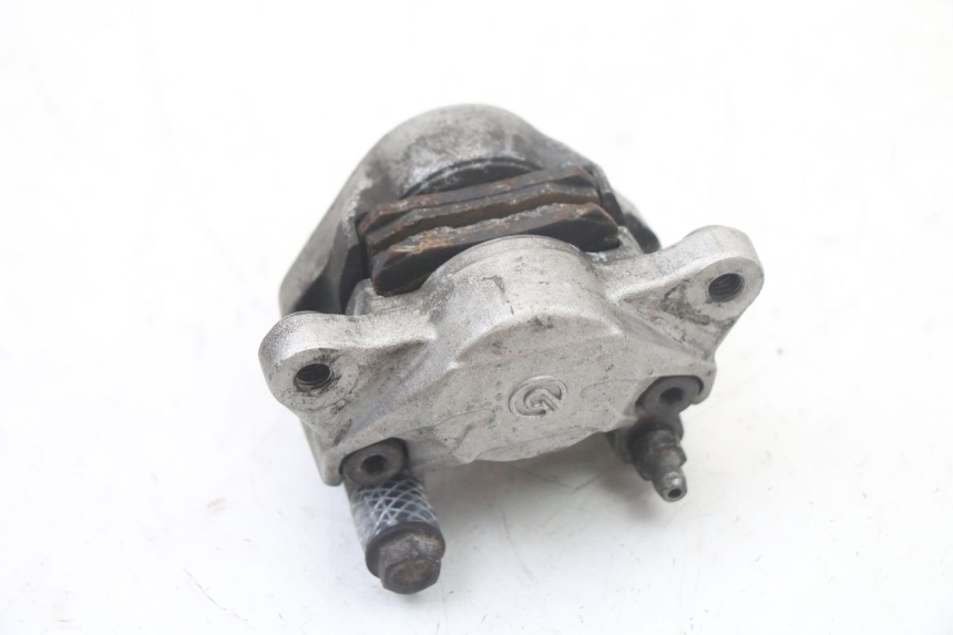 photo de ZACISK HAMULCA TYLNEGO YAMAHA YP MAJESTY 125 (2007 - 2010) - Zbliżenie techniczne