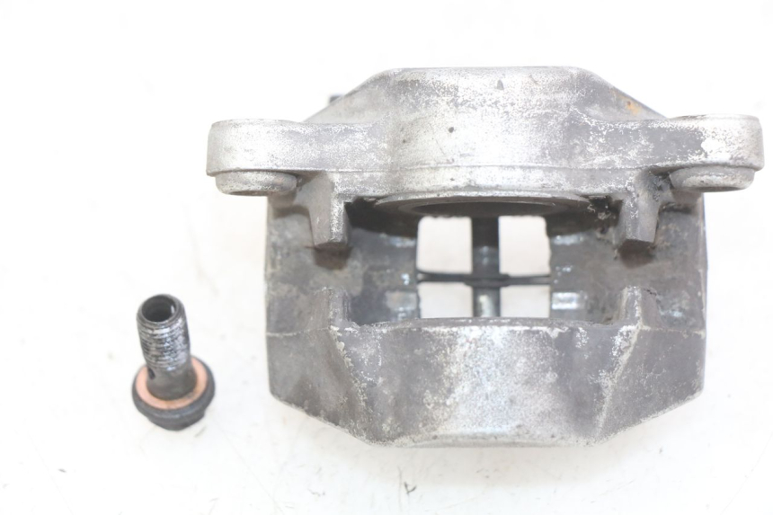 photo de ZACISK HAMULCA TYLNEGO YAMAHA YP MAJESTY 125 (1998 - 2001) - Inny kąt widzenia