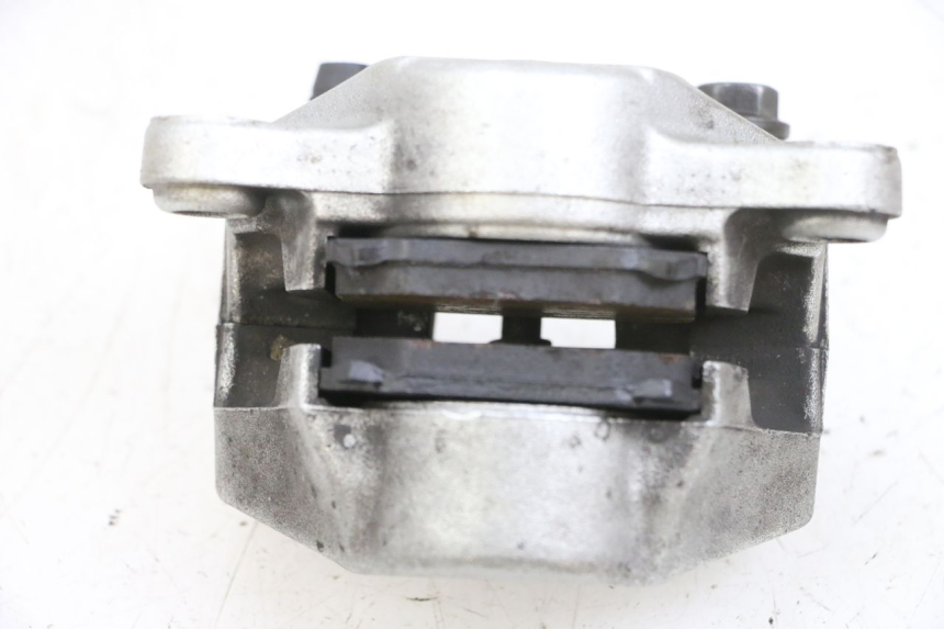 photo de ZACISK HAMULCA TYLNEGO YAMAHA YP MAJESTY 125 (2002 - 2006) - Szczegół części