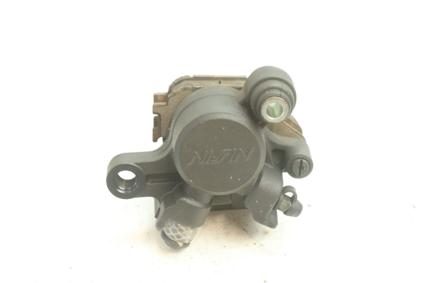 photo de TARCZA HAMULCOWA TYLNA YAMAHA YZF R6 600 (2008 - 2009) - Zbliżenie techniczne