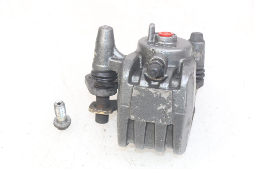 photo de ZACISK HAMULCA TYLNEGO KAWASAKI ZX-6R ZX6R 600 (1995 - 1997) - Zbliżenie techniczne