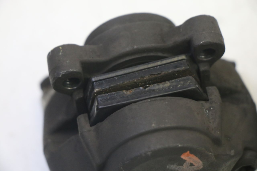 photo de ZACISK HAMULCA PRZEDNIEGO QUADRO 4 4D 350 (2015 - 2018) - Widok ogólny