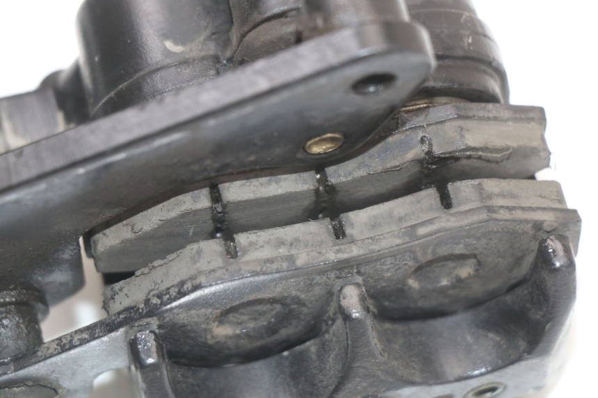 photo de ZACISK HAMULCA PRZEDNIEGO KYMCO AGILITY 4T 50 (2005 - 2018) - Punkty mocowania