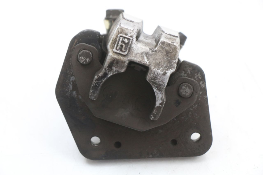 photo de ZACISK HAMULCA PRZEDNIEGO KYMCO AGILITY FR 2T 50 (2012 - 2017) - Zbliżenie techniczne