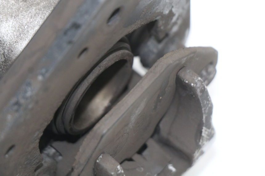 photo de ZACISK HAMULCA PRZEDNIEGO KYMCO AGILITY FR 2T 50 (2012 - 2017) - Punkty mocowania