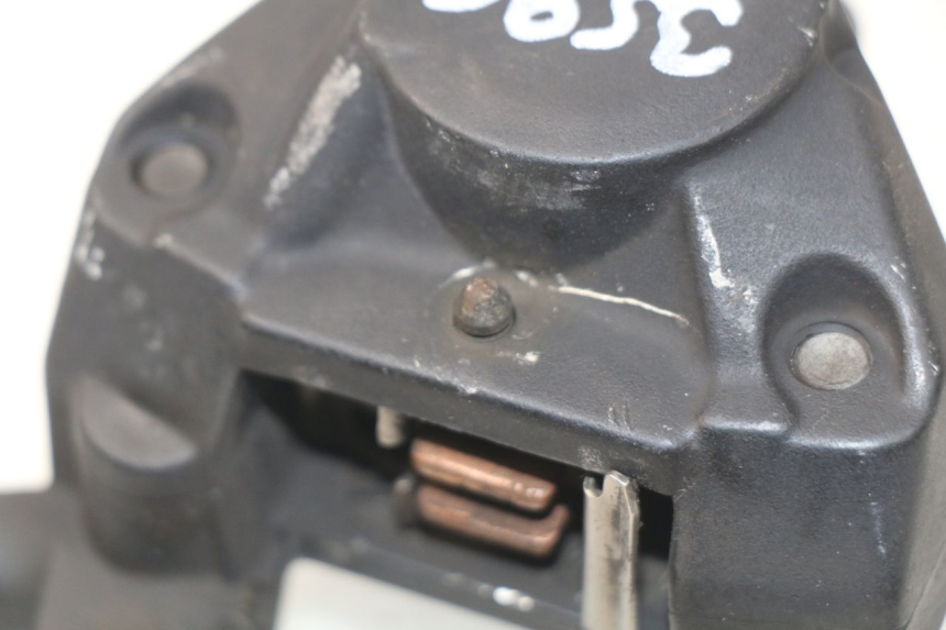 photo de ZACISK HAMULCA PRZEDNIEGO MBK BOOSTER SPIRIT NAKED 50 (2004 - 2017) - Szczegół części