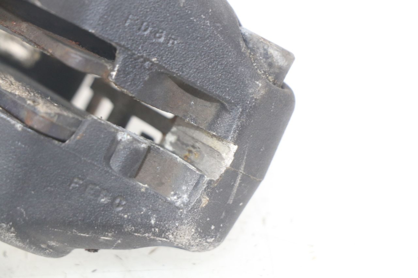 photo de ZACISK HAMULCA PRZEDNIEGO MBK BOOSTER SPIRIT NAKED 50 (2004 - 2017) - Zoom stanu zużycia