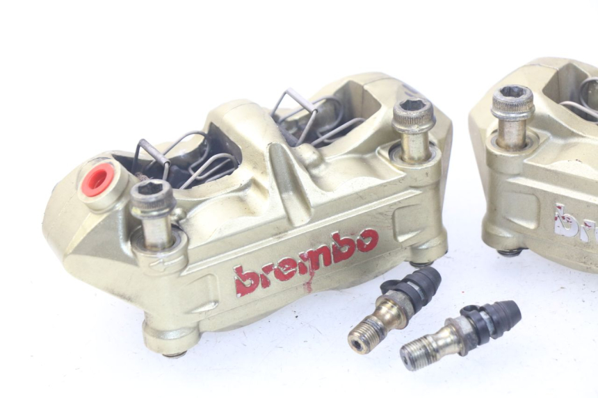 photo de ZACISK HAMULCA PRZEDNIEGO MV AGUSTA BRUTALE R WALLY 910 (2008 - 2008) - Zoom stanu zużycia