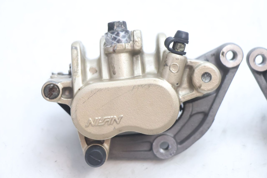 photo de PRZEDNI ZACISK HAMULCOWY HONDA CB F HORNET 600 (2005 - 2006) - Szczegół części