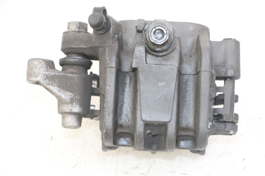 photo de ZACISK HAMULCA PRZEDNIEGO HONDA CBF 500 (2004 - 2007) - Zbliżenie techniczne