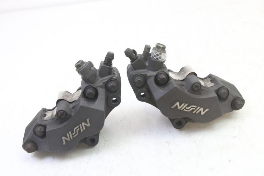 photo de ZACISK HAMULCA PRZEDNIEGO HONDA CBR RR FIREBLADE 900 (1992 - 1994) - Widok główny