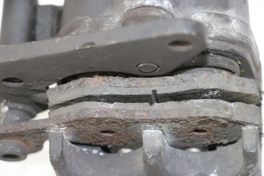 photo de ZACISK HAMULCA PRZEDNIEGO PEUGEOT CITYSTAR 50 (2013 - 2017) - Inny kąt widzenia