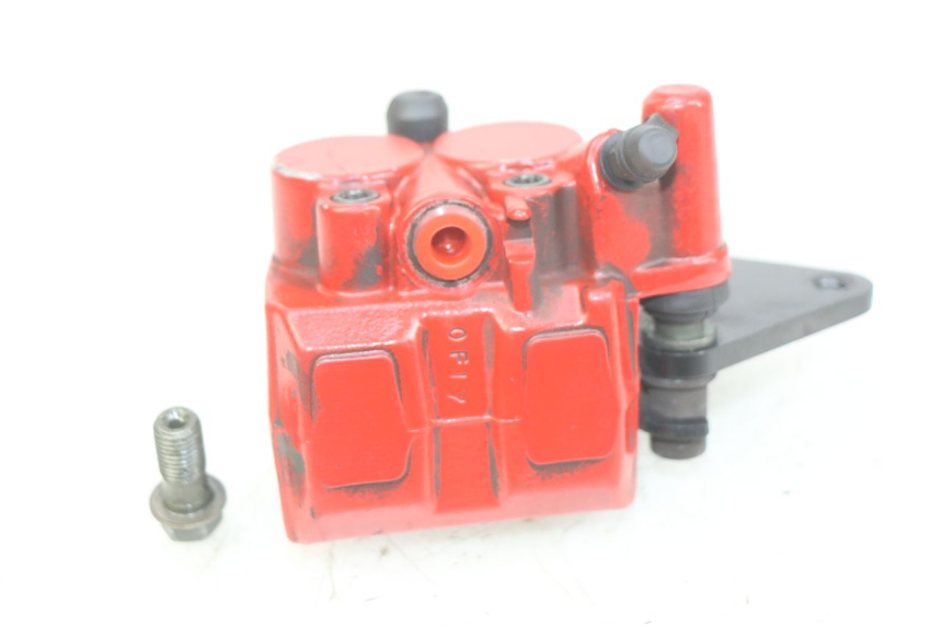 photo de ZACISK HAMULCA PRZEDNIEGO SYM CROX 4T 50 (2016 - 2023) - Zbliżenie techniczne