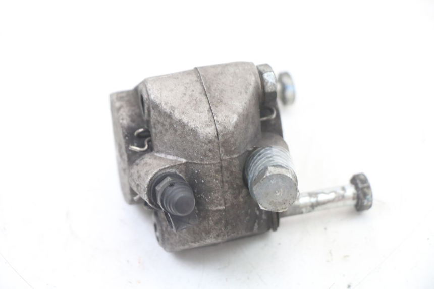 photo de ZACISK HAMULCA PRZEDNIEGO DERBI SENDA R X-TREME 50 (2006 - 2010) - Zbliżenie techniczne