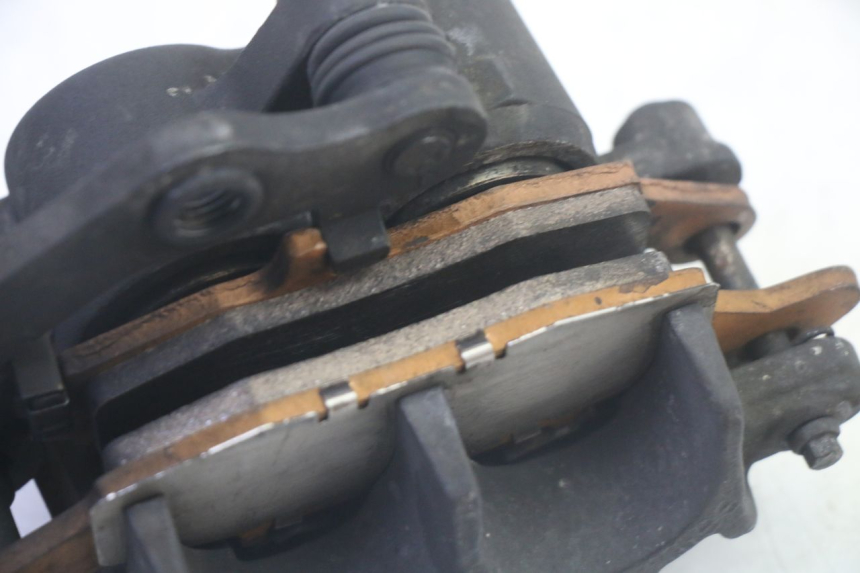 photo de ZACISK HAMULCA PRZEDNIEGO SUZUKI DL V STROM 1000 (2002 - 2007) - Zbliżenie komponentów