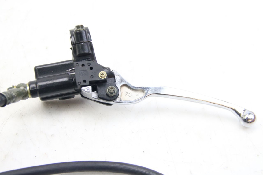 photo de ZACISK HAMULCA PRZEDNIEGO EFUN E2GO 1 (2017 - 2021) - Stan powierzchni