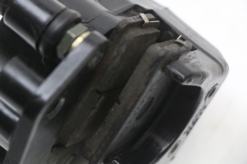 photo de ZACISK HAMULCA PRZEDNIEGO JM MOTORS EVOLIS 4T 50 (2018 - 2022) - Punkty mocowania