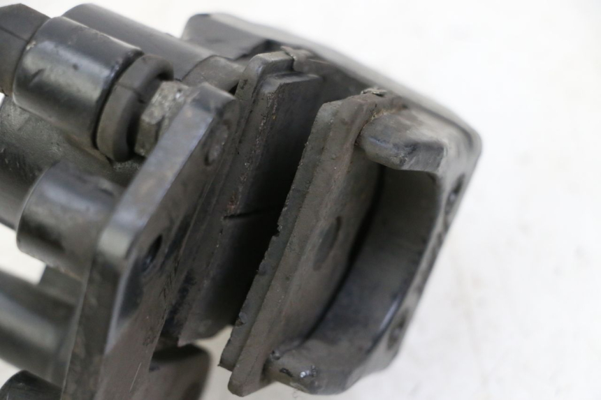 photo de ZACISK HAMULCA PRZEDNIEGO JM MOTORS EVOLIS 4T 50 (2018 - 2022) - Szczegół części