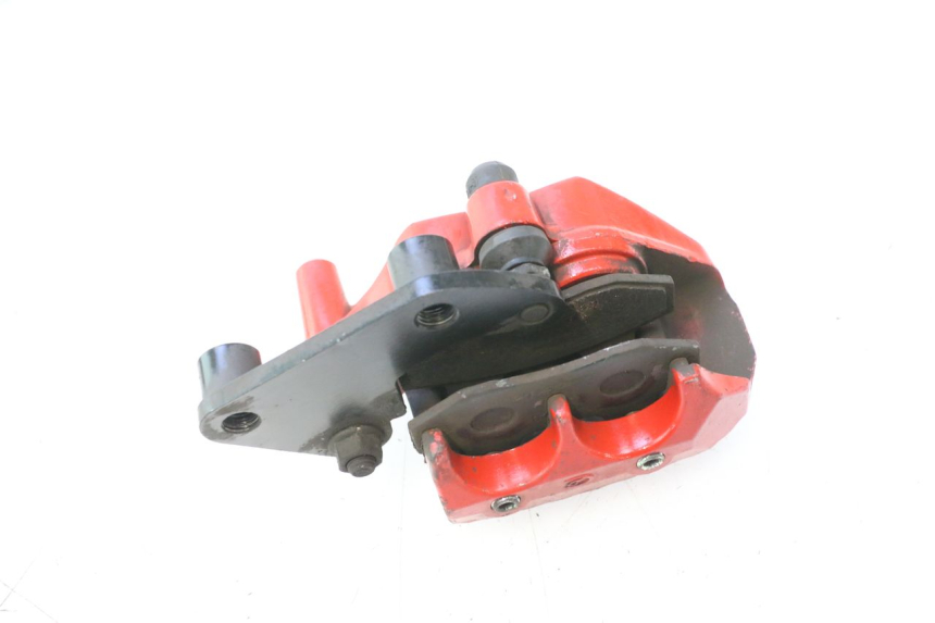 photo de ZACISK HAMULCA PRZEDNIEGO JM MOTORS F45i 4T 50 (2020 - 2023) - Zbliżenie techniczne