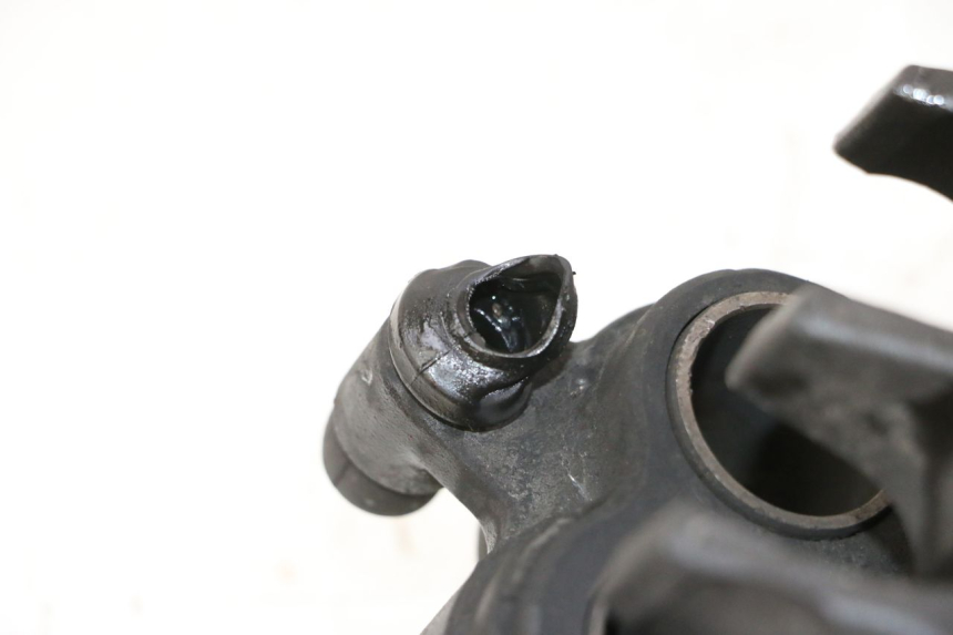 photo de ZACISK HAMULCA PRZEDNIEGO HONDA FES S-WING SWING ABS 125 (2007 - 2015) - Zoom stanu zużycia