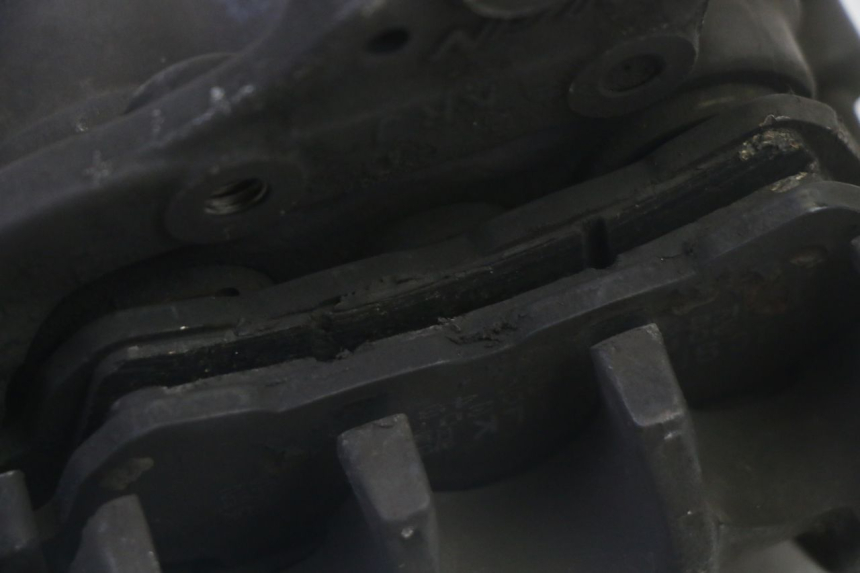 photo de ZACISK HAMULCA PRZEDNIEGO HONDA FES S-WING SWING ABS 125 (2007 - 2015) - Punkty mocowania