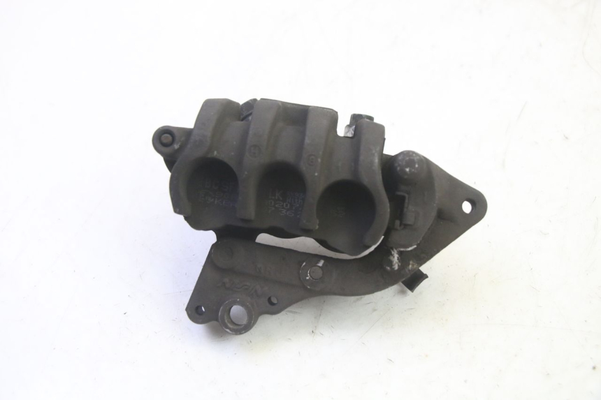 photo de ZACISK HAMULCA PRZEDNIEGO HONDA FES S-WING SWING ABS 125 (2007 - 2015) - Zbliżenie techniczne