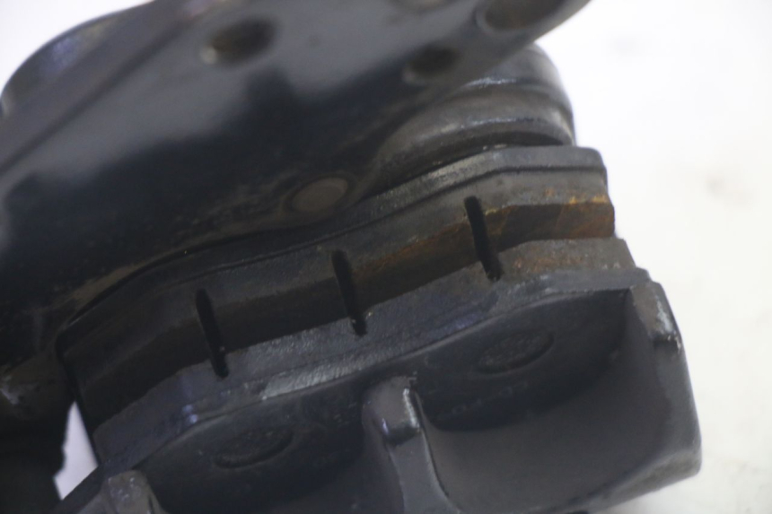 photo de ZACISK HAMULCA PRZEDNIEGO SYM FIDDLE 3 III 125 (2014 - 2020) - Punkty mocowania