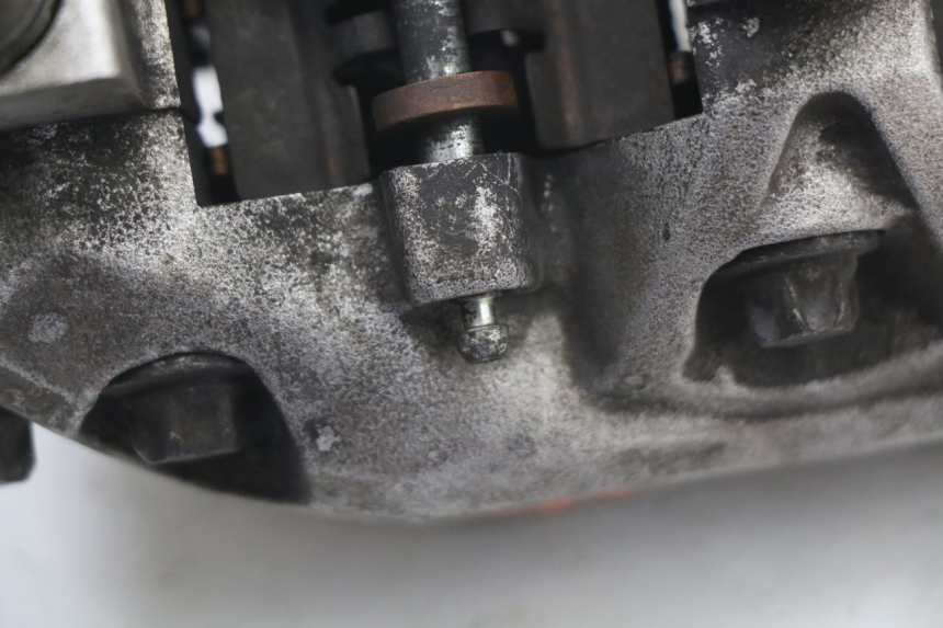 photo de ZACISK HAMULCA PRZEDNIEGO YAMAHA FJR ABS 1300 (2006 - 2012) - Zoom stanu zużycia