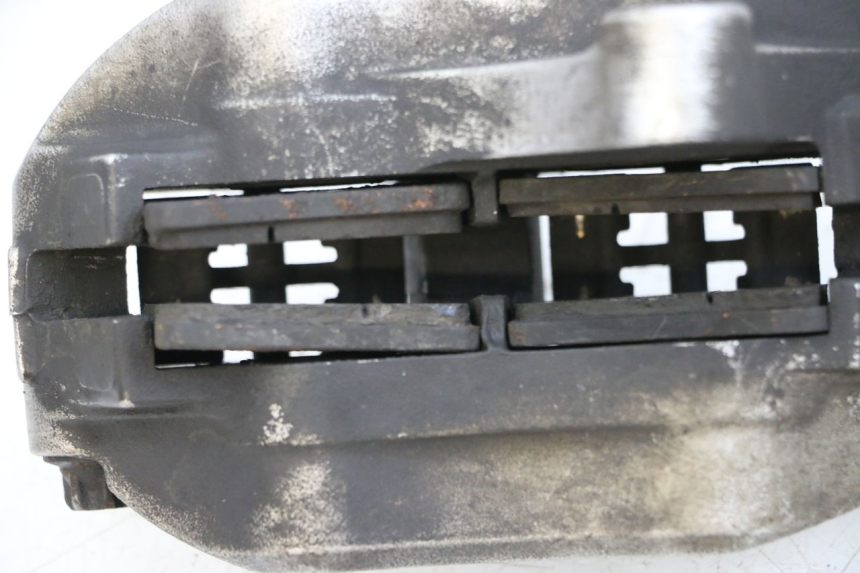 photo de ZACISK HAMULCA PRZEDNIEGO YAMAHA FJR ABS 1300 (2006 - 2012) - Zoom stanu zużycia