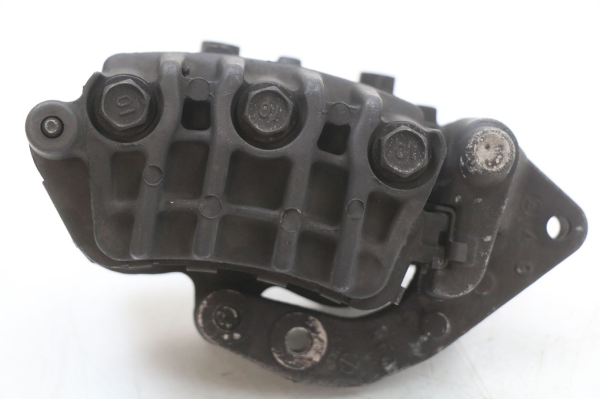 photo de ZACISK HAMULCA PRZEDNIEGO HONDA FJS SILVER WING SILVERWING 400 (2005 - 2008) - Zbliżenie techniczne