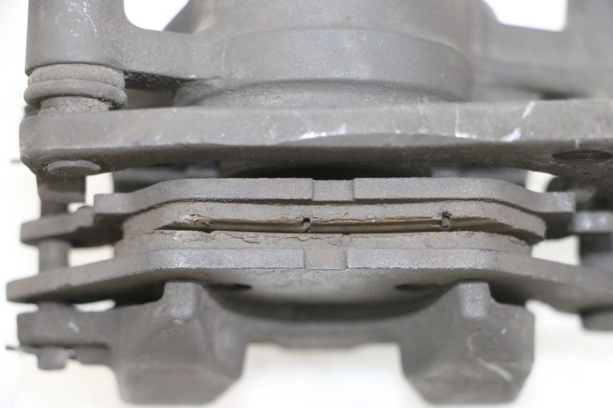 photo de ZACISK HAMULCA PRZEDNIEGO MBK FLIPPER 115 (2013 - 2017) - Zoom stanu zużycia