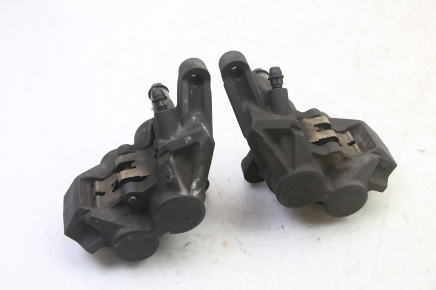 photo de ZACISK HAMULCA PRZEDNIEGO YAMAHA FZ6 FAZER S2 600 (2007 - 2011) - Widok ogólny