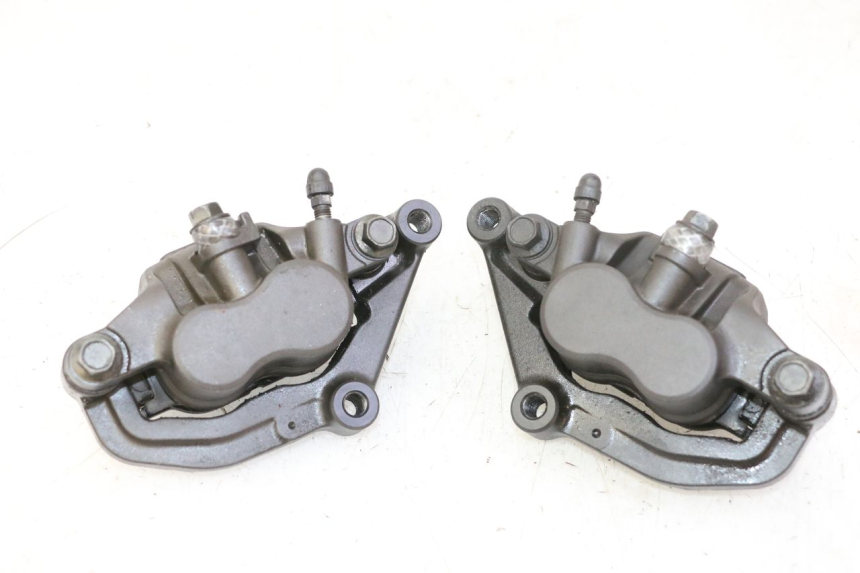 photo de ZACISK HAMULCA PRZEDNIEGO YAMAHA FZ6 N FAZER 600 (2004 - 2006) - Widok główny