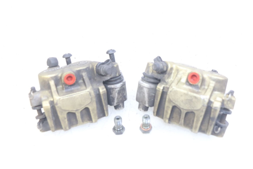 photo de ZACISK HAMULCA PRZEDNIEGO GILERA GP 800 (2007 - 2013) - Widok ogólny